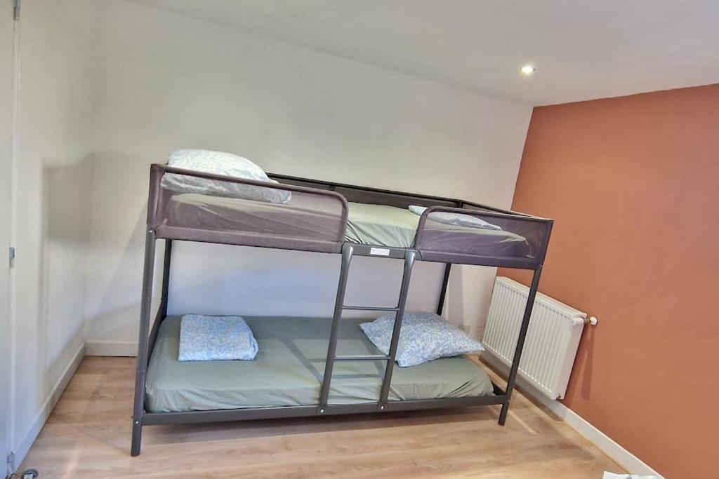 Maison A Aurillac - 3 Chambres - Arrivee Autonome 外观 照片